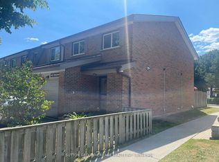 9 Michael Blvd #39, Whitby, ON L1N5P4