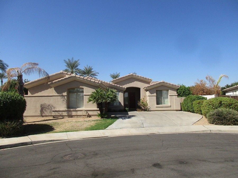 1st image of 3204 N 146th Ave