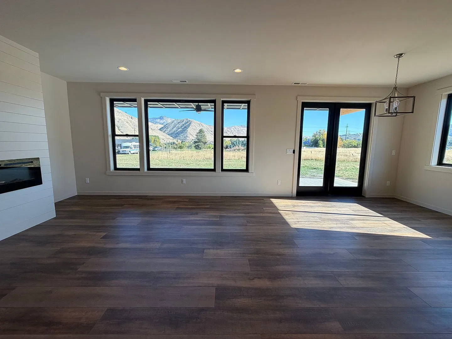 Now renting 3 bedroom House — Photo 3