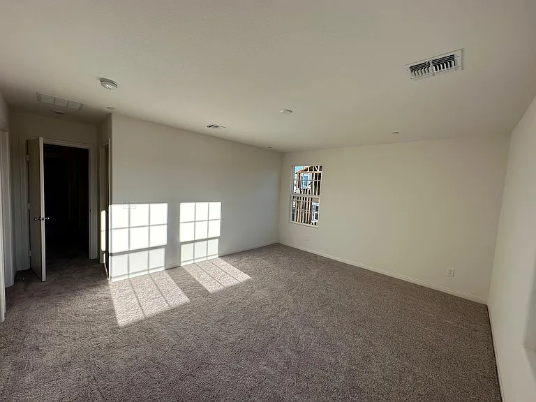 2677 Piroli St — Photo 8