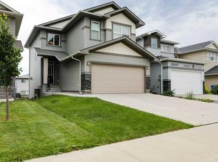 567 Moonlight Ln W, Lethbridge, AB T1J5M1