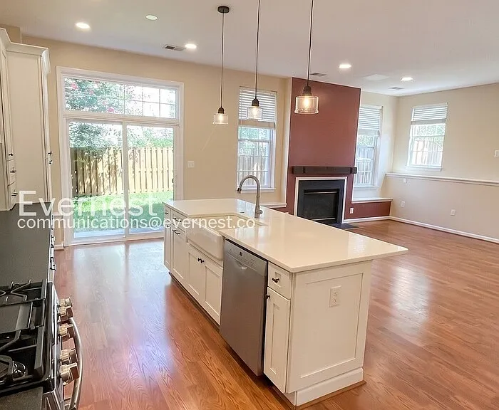 8348 Middle Ruddings Dr — Photo 5