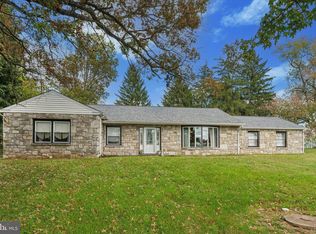 435 W Kings Hwy, Coatesville, PA 19320