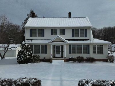 1129 N Colony Rd, Meriden, CT, 06450