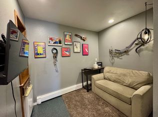 11595 Mendenhall Loop Rd, Juneau, AK 99801