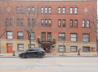 1133 W 9th St APT 321, Cleveland, OH 44113