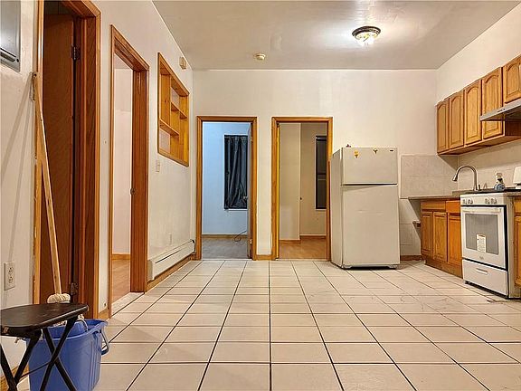3rd image of 531 51st St