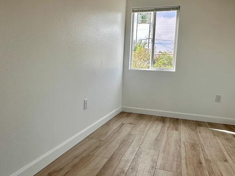 6549 High Knoll Rd #1 — Photo 23