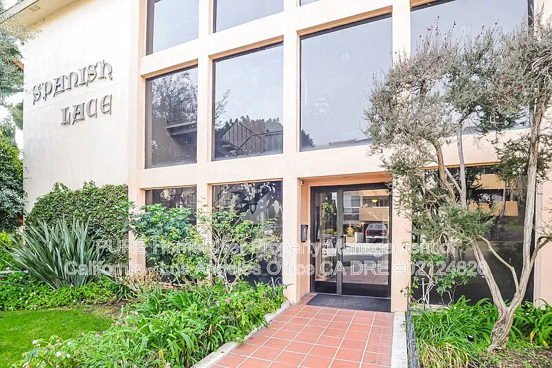 1 bed, 1.0 bath, $2,395 — Photo 1