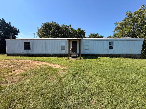 460 Crow Mountain Rd, Russellville, AR 72802