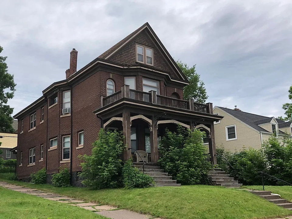 1301 E 3rd Duplex