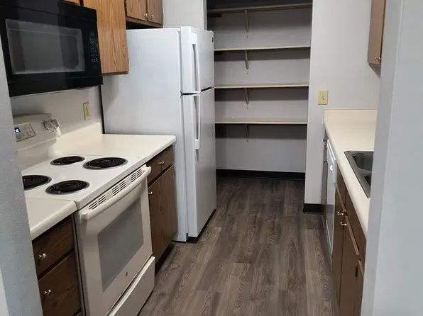 Glacier Valley Estates, 50 Prairie Rd #102, Fond Du Lac, WI 54935