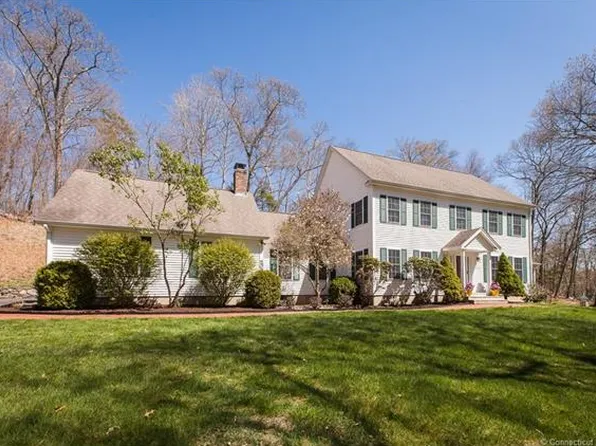 10 River Rd, Killingworth, CT 06419