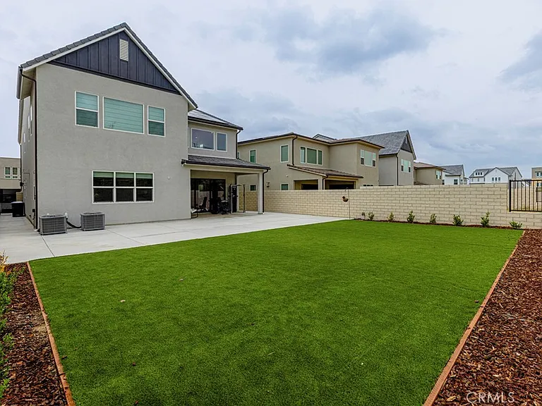 27526 Elderberry Dr — Photo 37