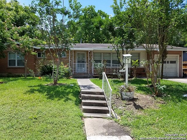 1st image of 122 Frances Jean Dr