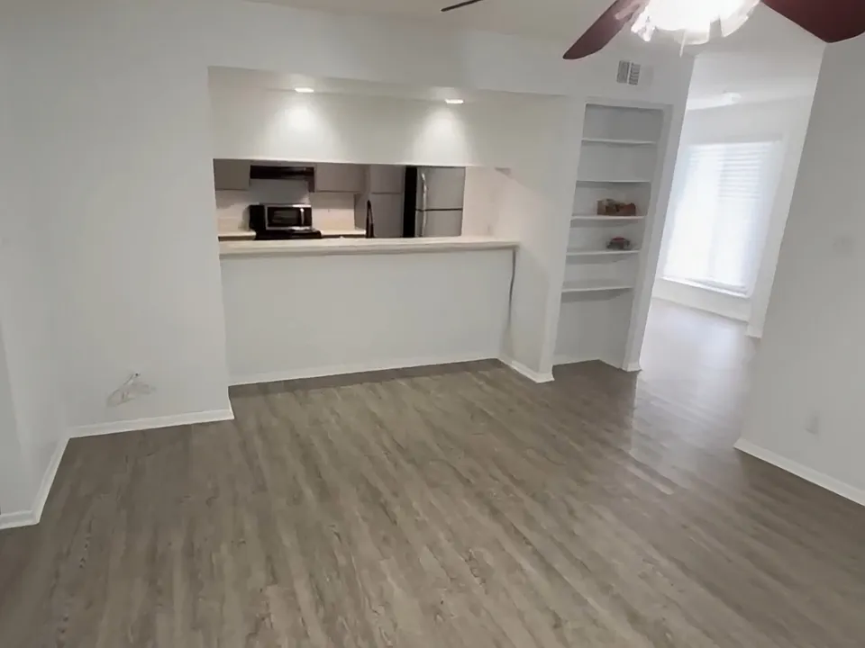 3982 Crayrich Cir #3982