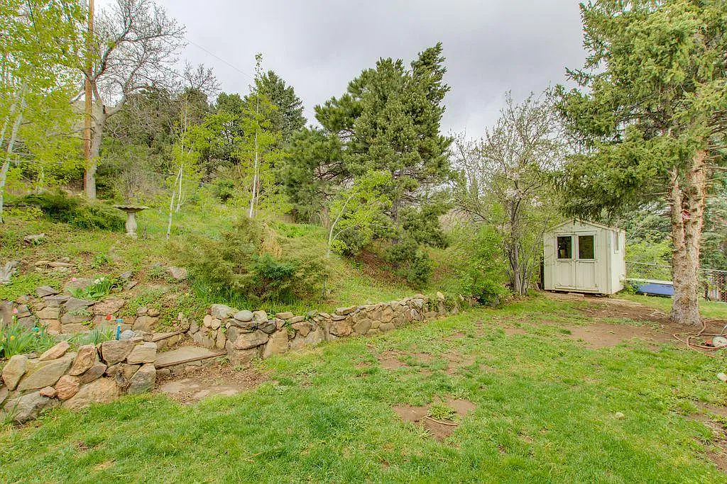 2070 Foothills Rd — Photo 3