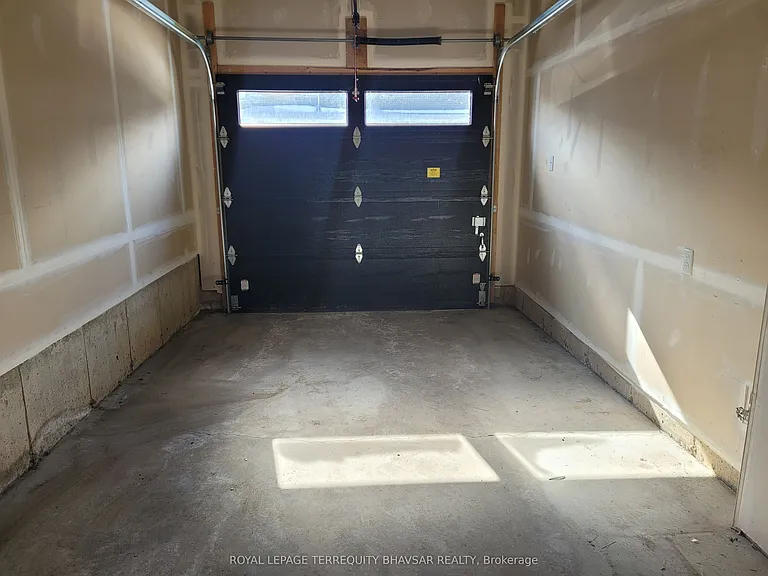 36 Woodedge Cir — Photo 36