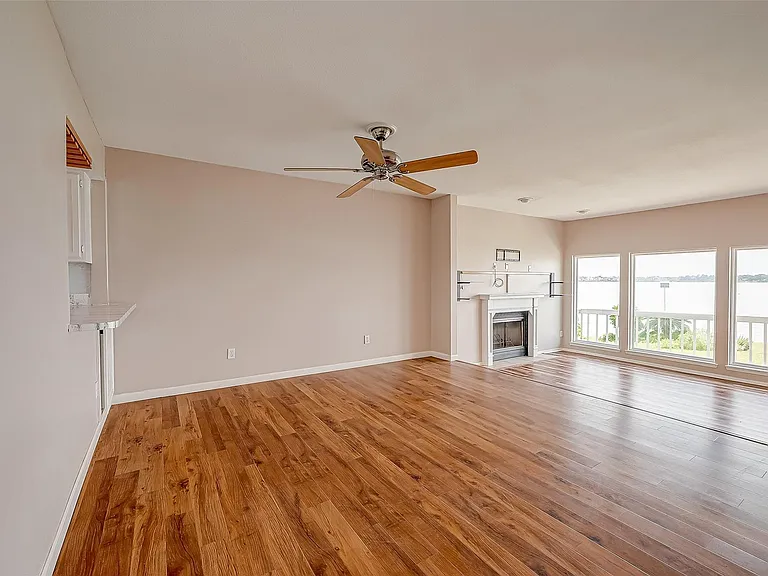 10 Mariner Village Dr — Photo 10