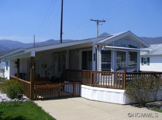 78 Strollers Ln, Waynesville, NC 28785