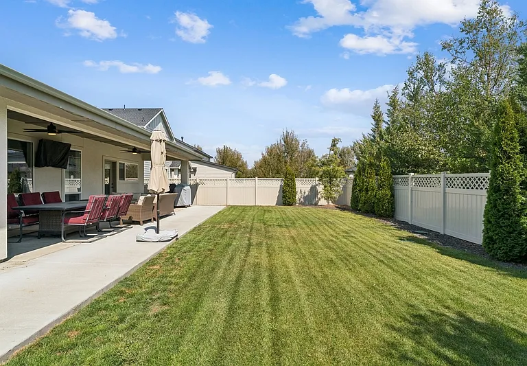 3821 W Balducci St — Photo 40