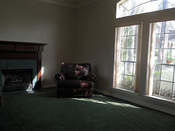 3rd image of 6832 Queensclub Dr