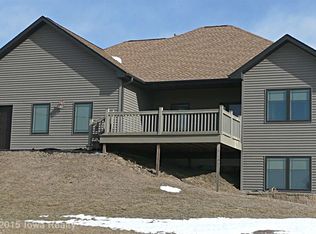 1427 W View Dr, Knoxville, IA 50138