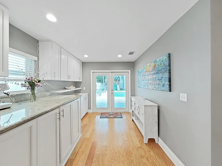 204 S Audubon Ave — Photo 9