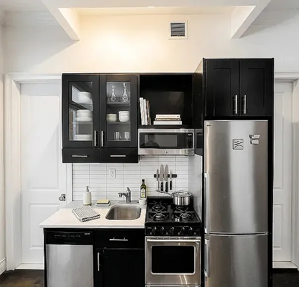 350 3rd Ave #2B — Photo 2