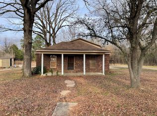 200 3rd St SE, Springhill, LA 71075