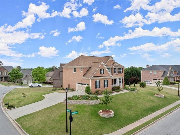 4605 Heathcliff Way, Cumming, GA 30041