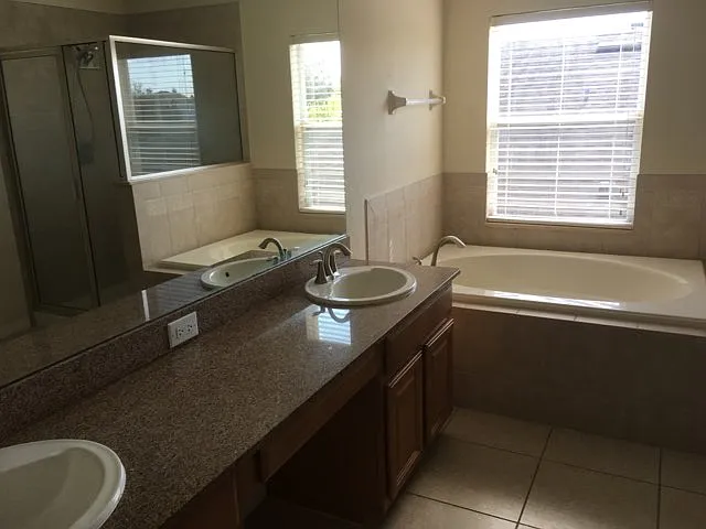 168 Preston Ave — Photo 15