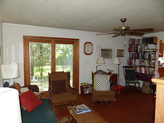 Family Room W/ Sliders