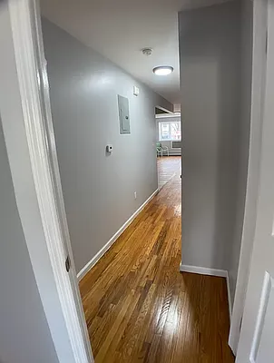 Rented by Bond New York | media 15