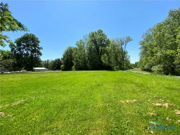 2445 Wilford Dr, Toledo, OH 43615