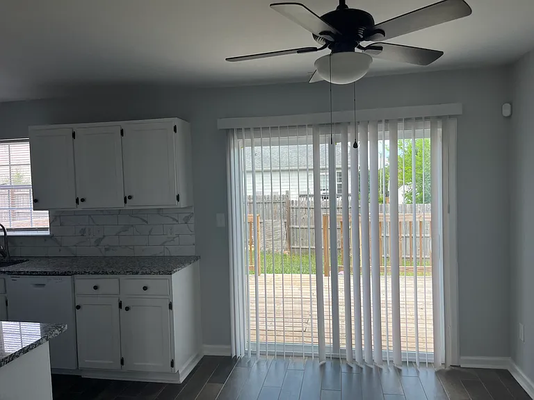 5902 Autumn Trace Ln #5902 — Photo 18