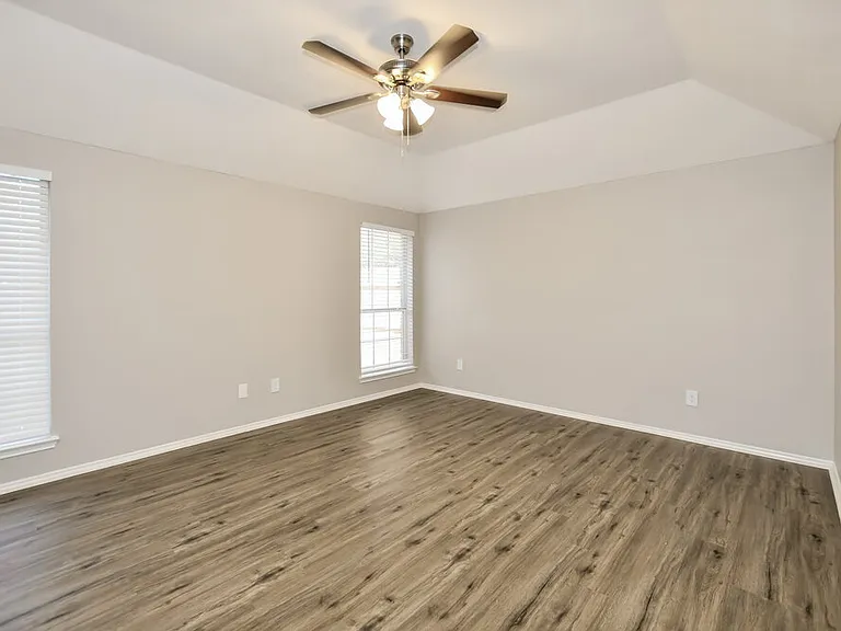 105 Princeton Cir — Photo 10