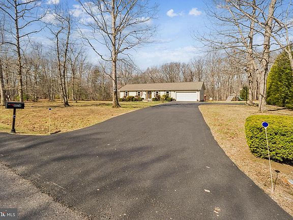 4th image of 8174 Black Walnut Run Rd