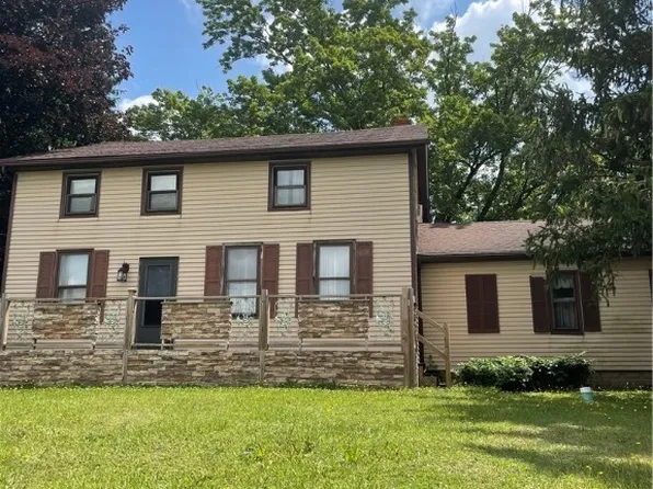 10033 Broadview Rd, Broadview Heights, OH 44147