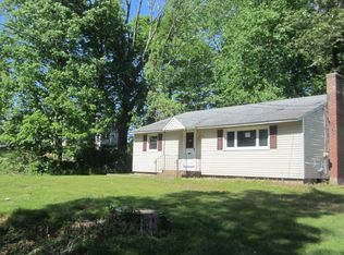 29 Newell Hill Rd, Ellington, CT 06029
