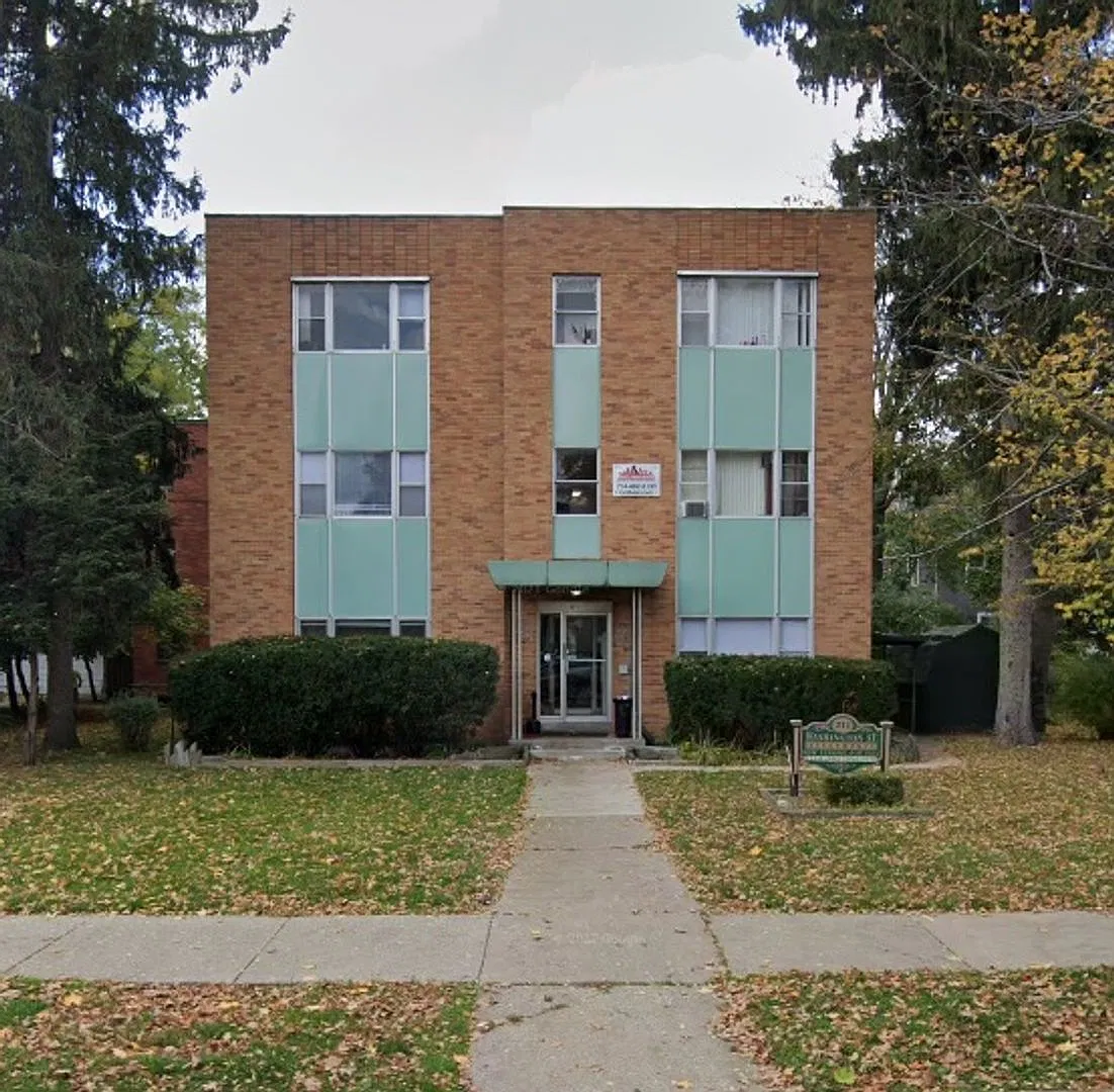 211 N Washington Apartments (Mrs. Havercamp LLC) — Photo 2