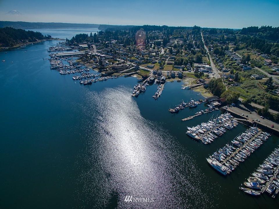 1st image of 3807 Harborview Dr