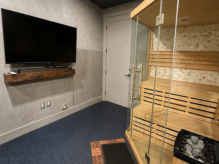 236 Lessin Ln #A — Photo 5