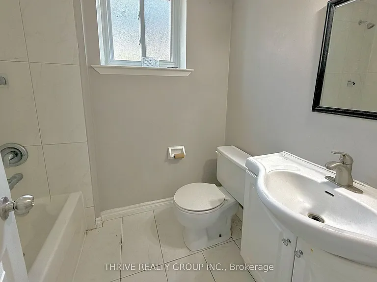 727 Millbank Dr #LOWER — Photo 9