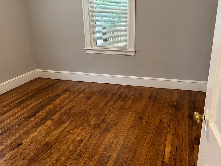 113 Sherwood Street — Photo 7