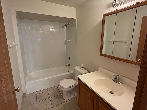 3rd image of 2223 S Princeton Ave #2