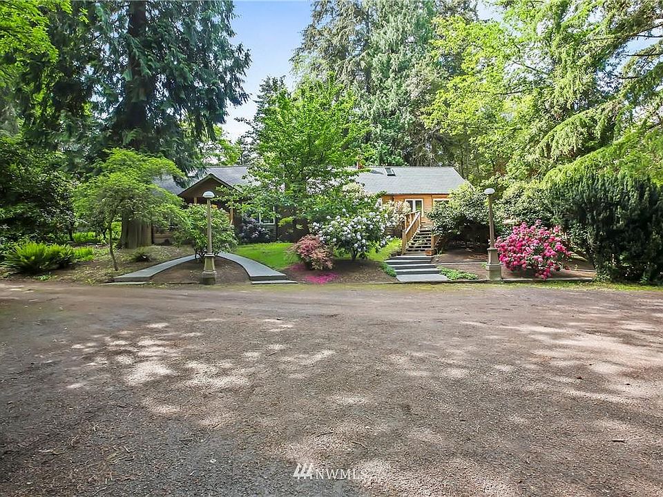 1st image of 11923 Vashon Hwy SW