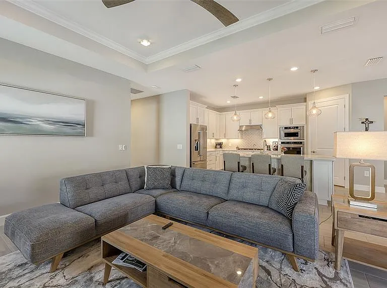 7675 Summerland Cv — Photo 17