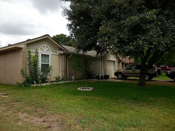 2nd image of 12703 Lacey Crest Dr