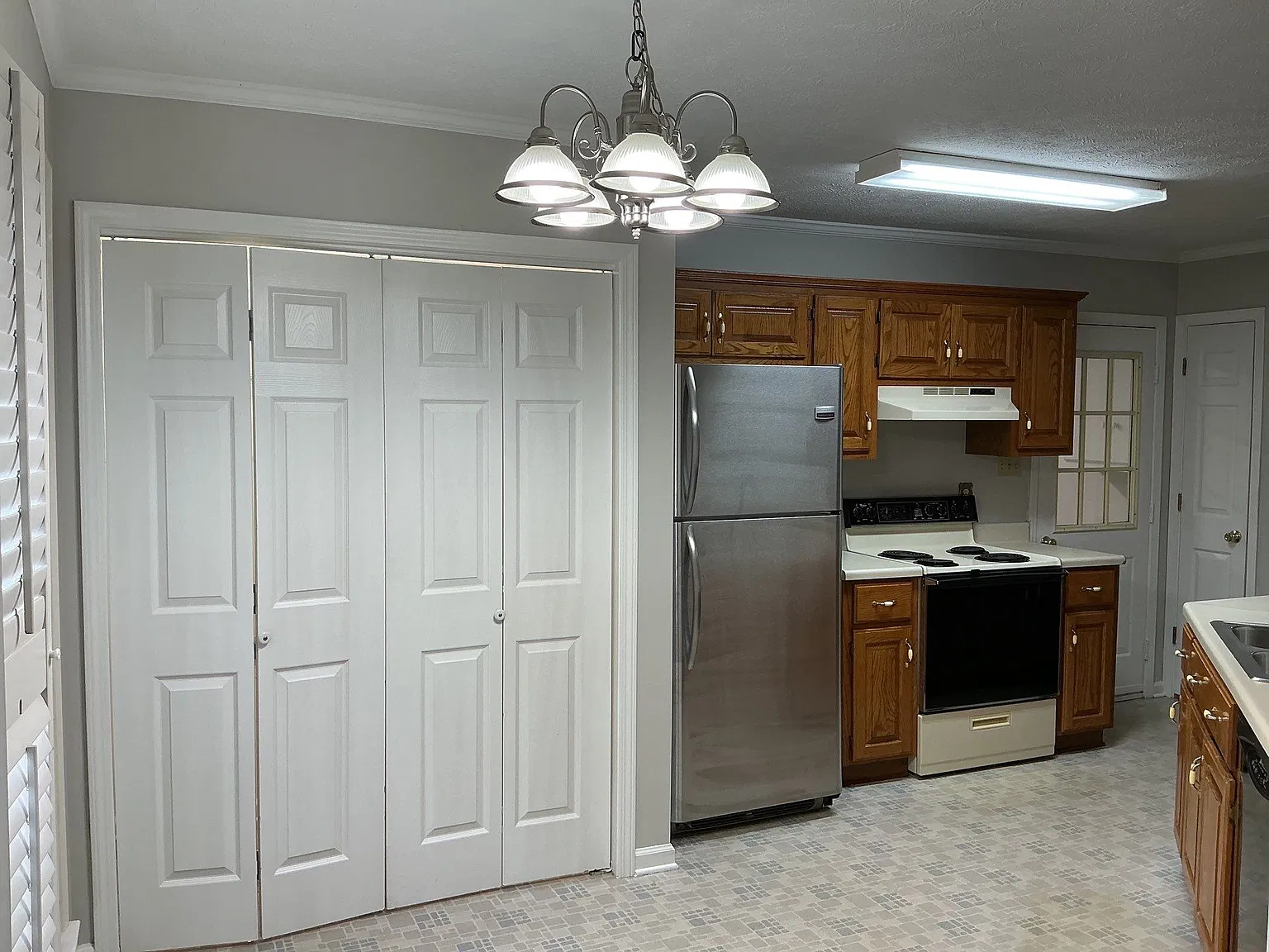 3 bed, 1454 sqft, $1,800 — Photo 3